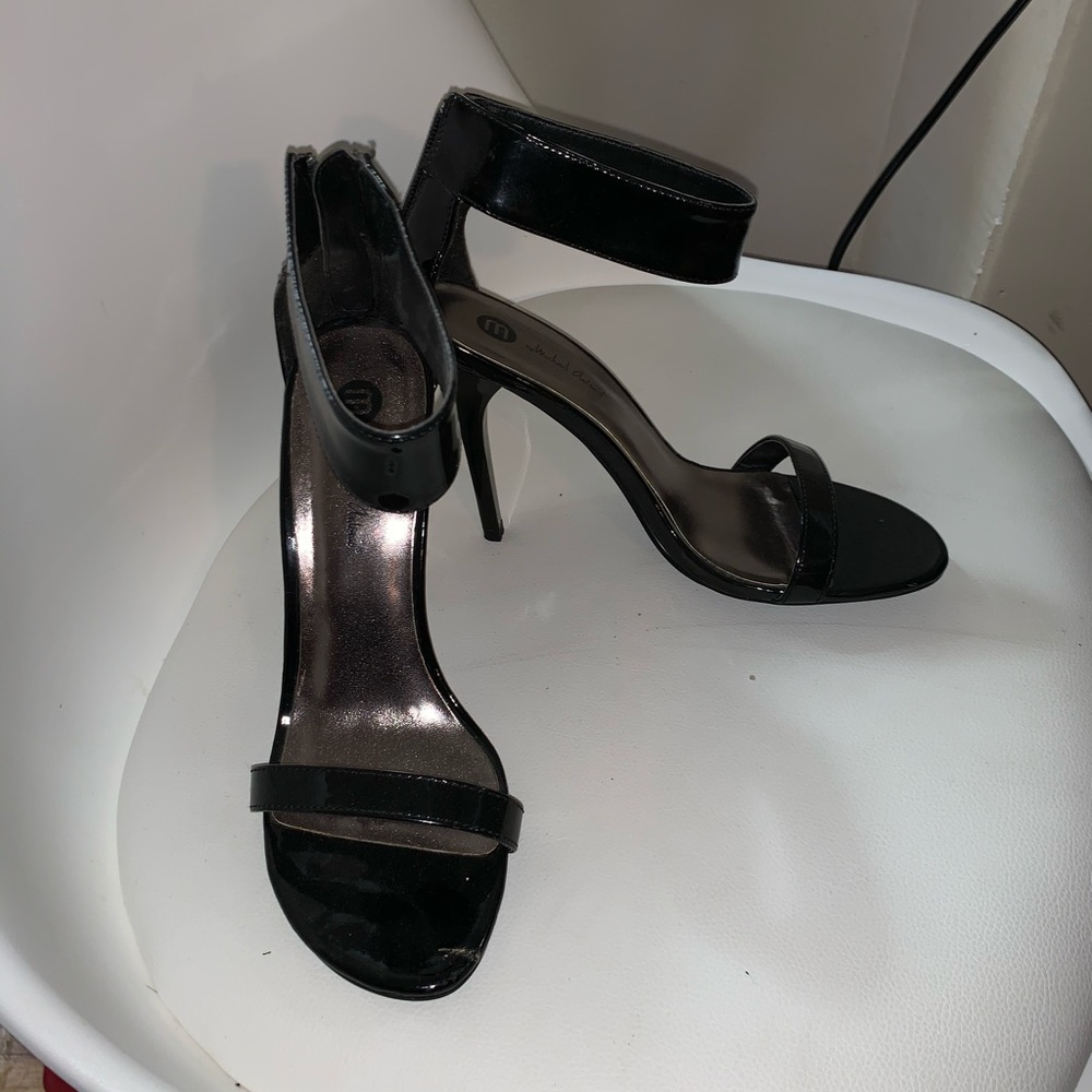 Black Heel